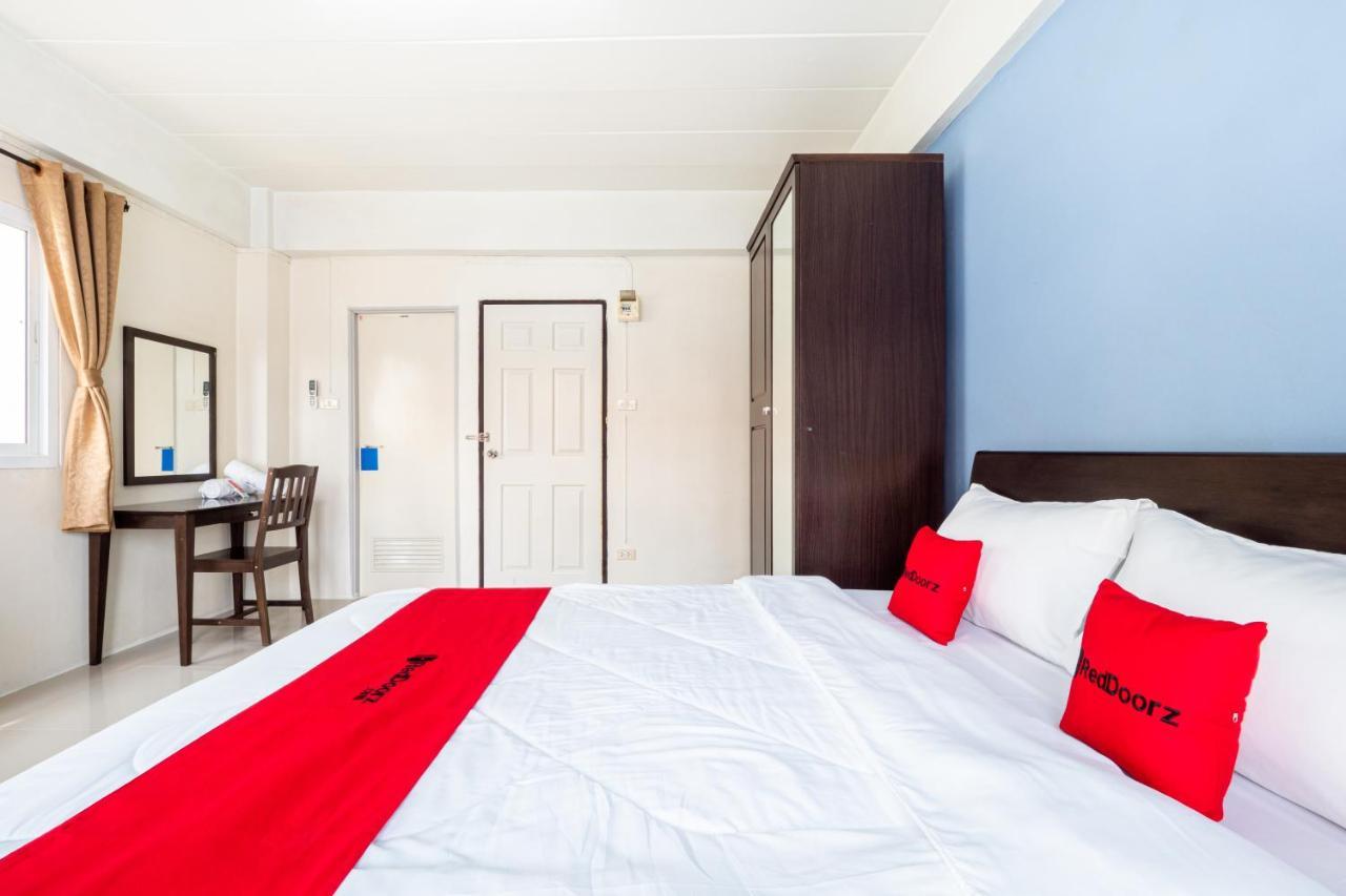Si Fah At Bangsaen Hotel Ban Rong Khoei Dış mekan fotoğraf