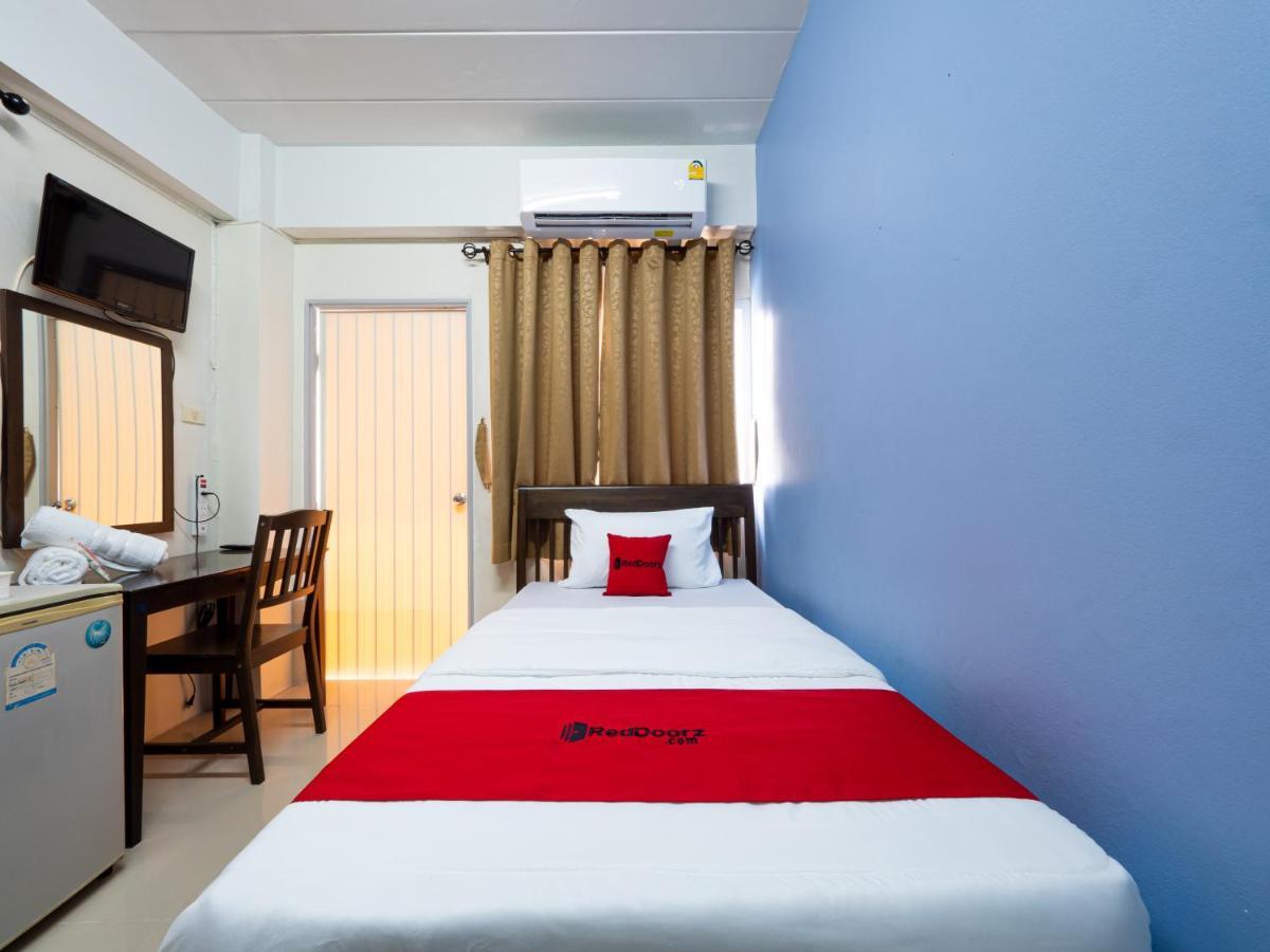 Si Fah At Bangsaen Hotel Ban Rong Khoei Dış mekan fotoğraf