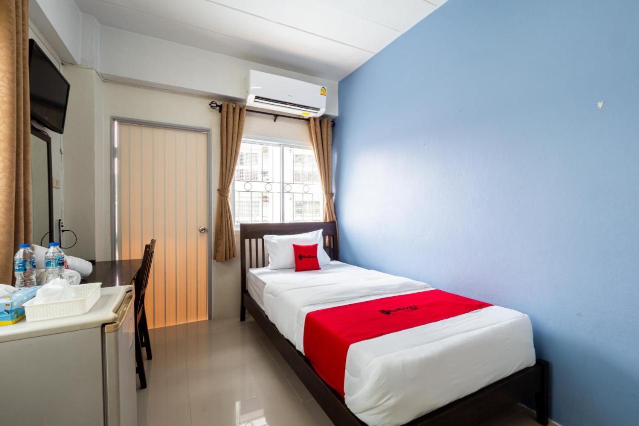 Si Fah At Bangsaen Hotel Ban Rong Khoei Dış mekan fotoğraf