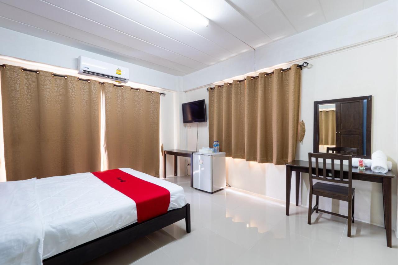 Si Fah At Bangsaen Hotel Ban Rong Khoei Dış mekan fotoğraf
