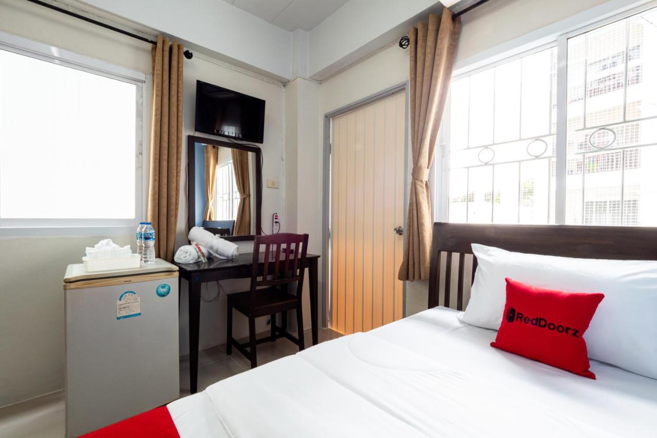 Si Fah At Bangsaen Hotel Ban Rong Khoei Dış mekan fotoğraf