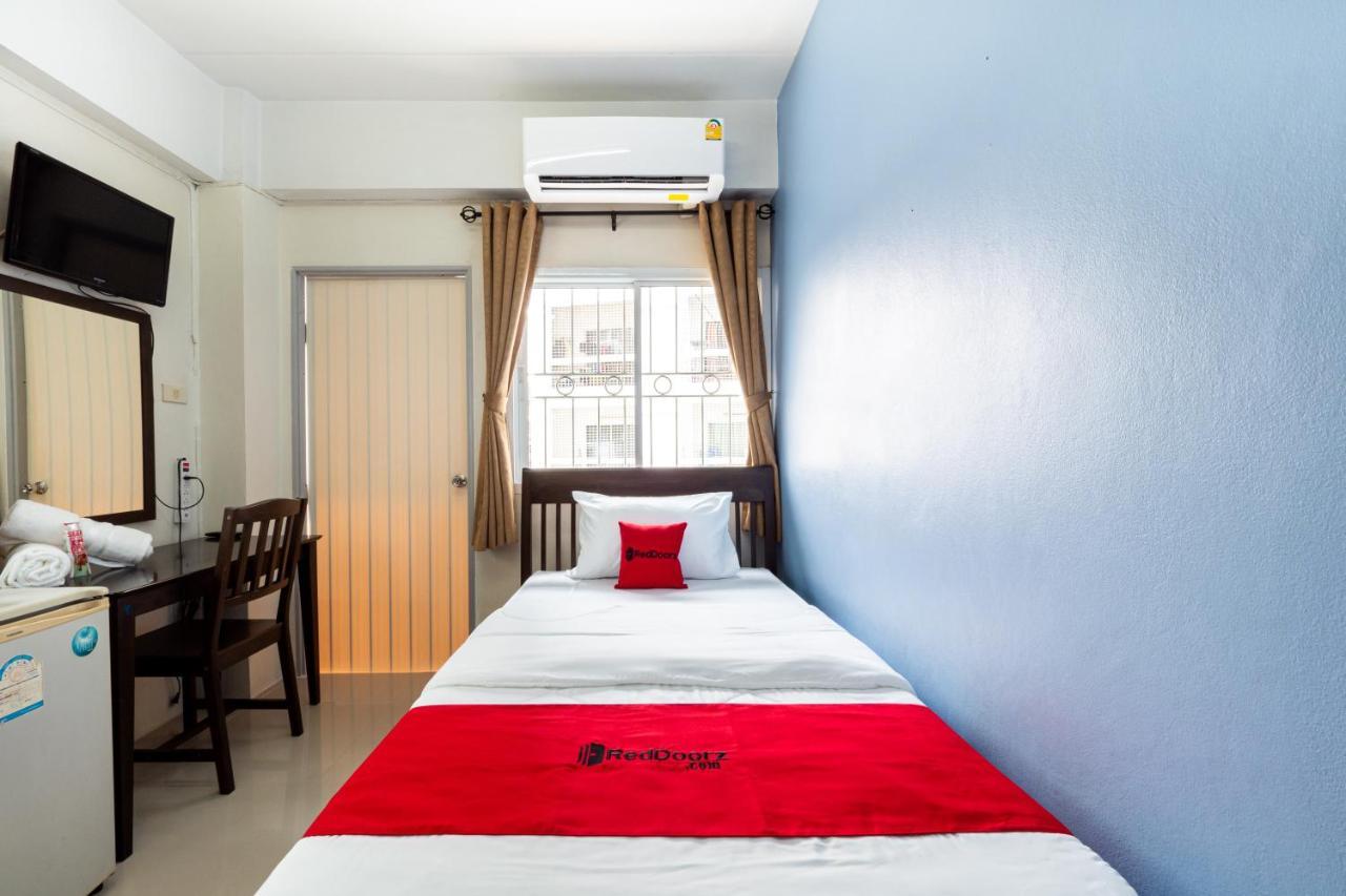 Si Fah At Bangsaen Hotel Ban Rong Khoei Dış mekan fotoğraf