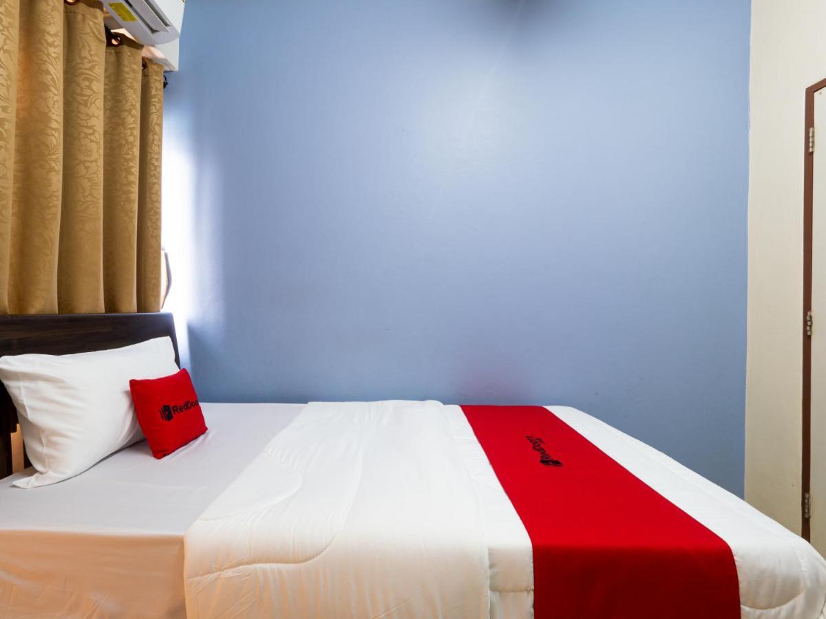 Si Fah At Bangsaen Hotel Ban Rong Khoei Dış mekan fotoğraf